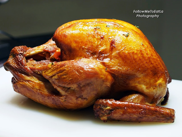  Festive Roasted Turkey With Condiments