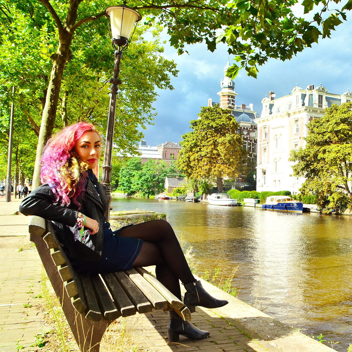 Stephi LaReine Travel Blogger Amsterdam