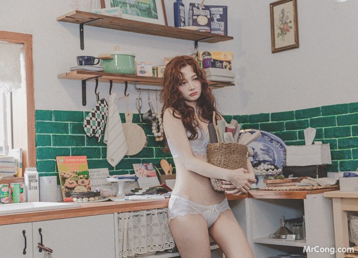 Beautiful Kim Hee Jeong in underwear, bikini October 2017 (43 photos) photo 1-12