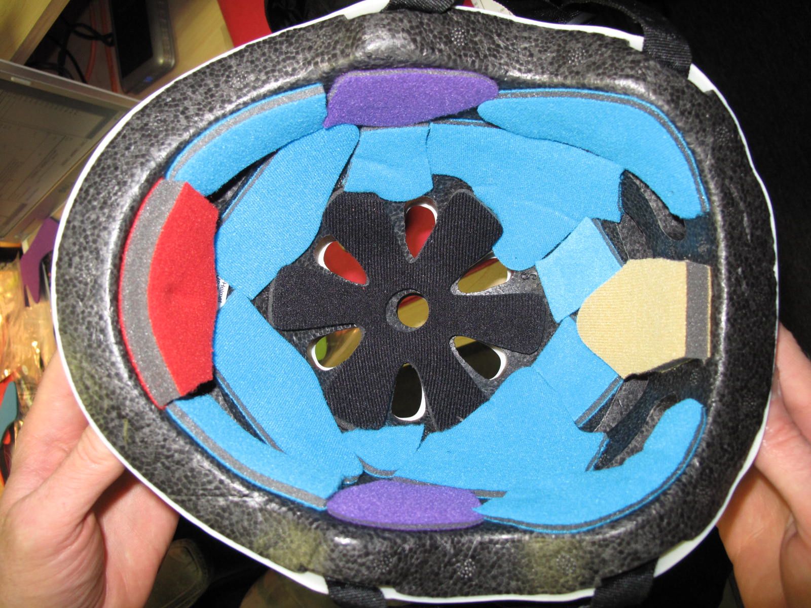 S1 Lifer Helmets / Roller Derby Question of the Day Helmet Sizing Liners