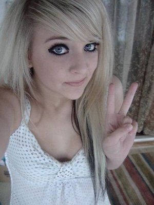 Emo Blonde Pictures 95