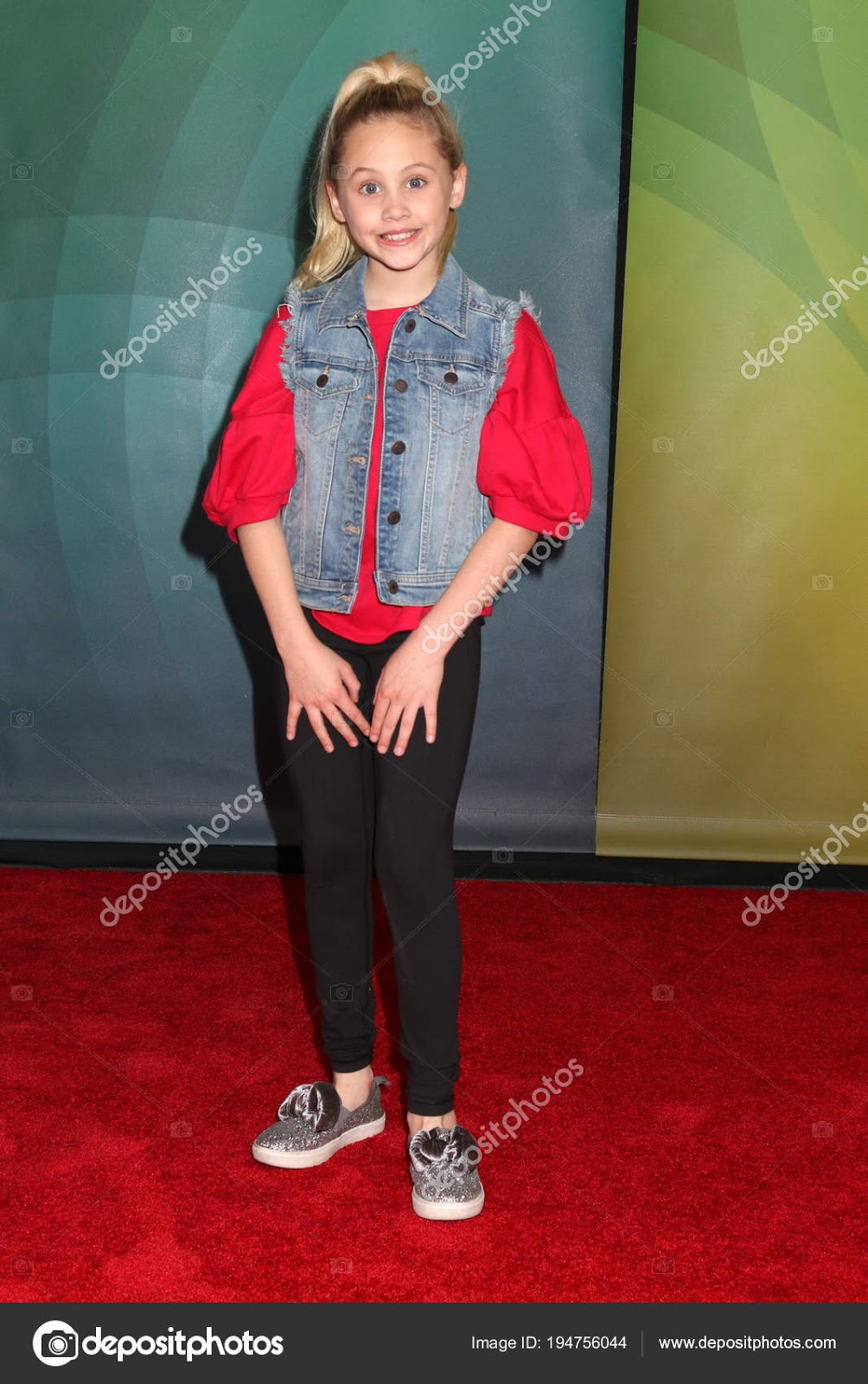 Lon Stein's Movies Channah Zeitung