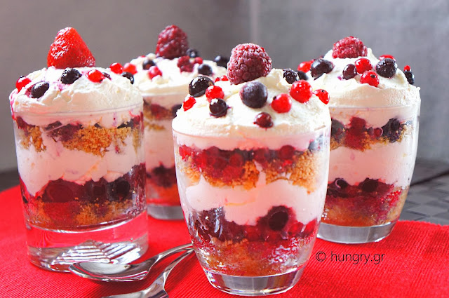 Berries Trifle with Sponge Cake