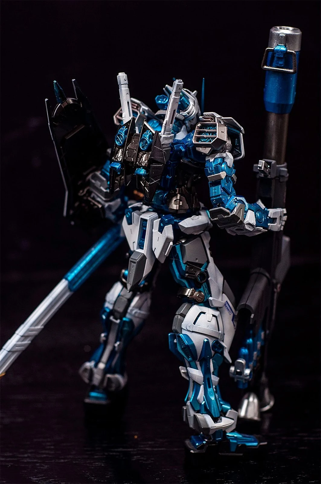 Custom Build MG 1/100 Gundam Astray Team