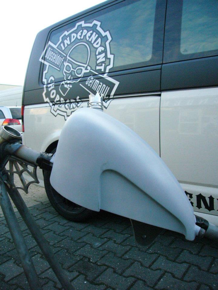 INDEPENDENT CHOPPERS Custom Tanks Made by Independent Choppers