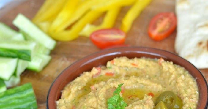 The Crazy Kitchen: Jalapeno and Tomato Hummus