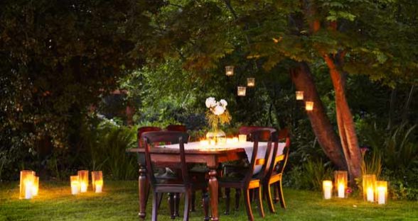 How to plan a Candlelight Dinner at Home With your love 