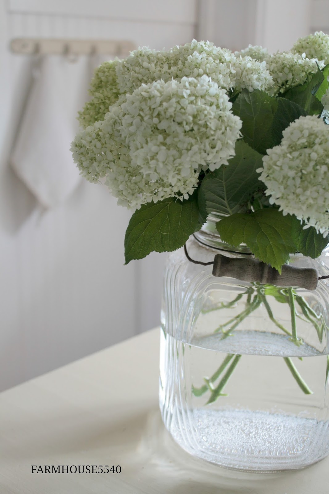 FARMHOUSE 5540 Fresh Cut Flowers