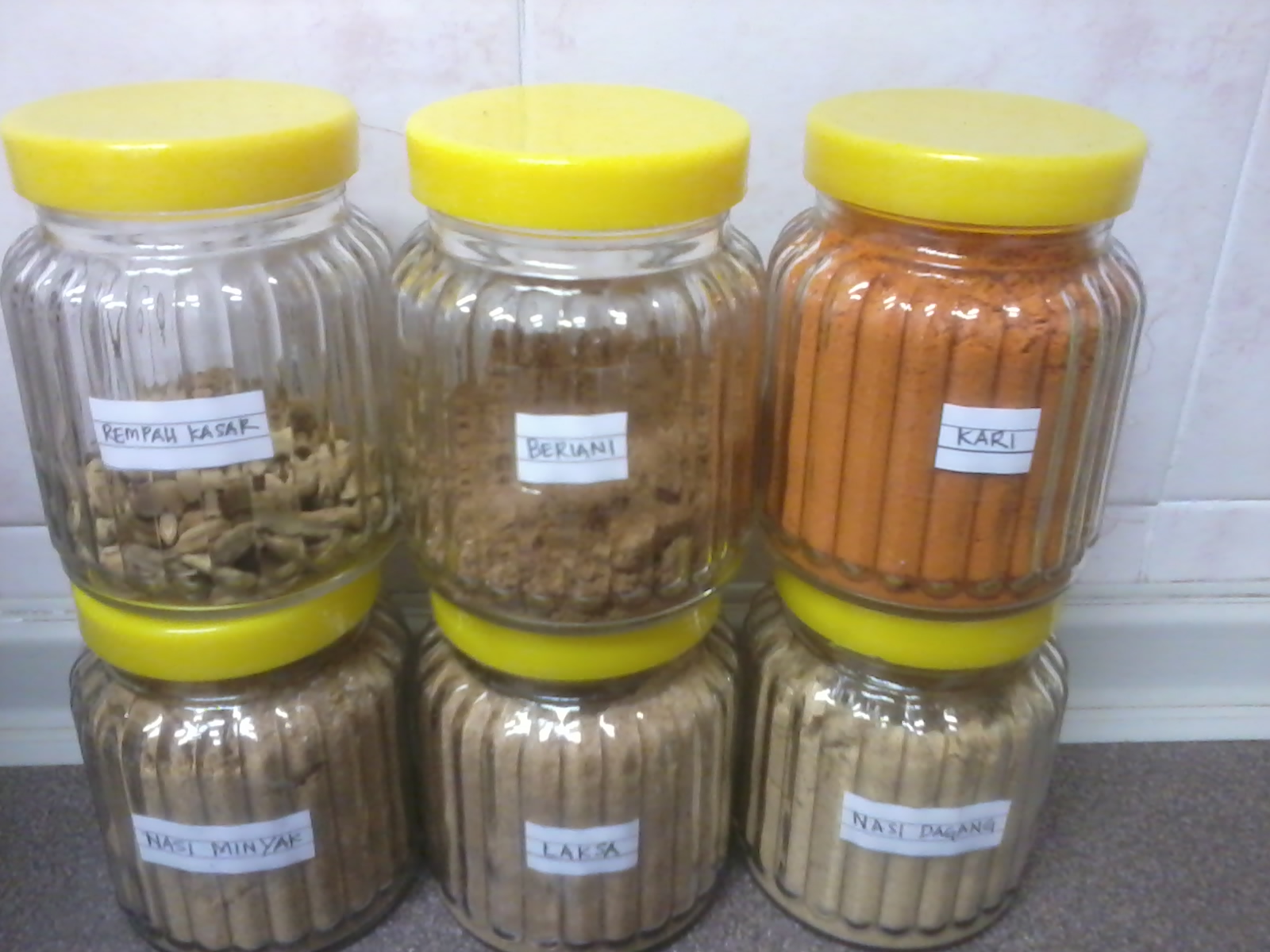 Diari Dapur Mida Botol Kaca Tempat Isi Rempah Ratus 2017 06 17 09 04 703496 Jpg