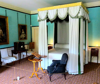 Queen Charlotte's bedroom, Kew Palace