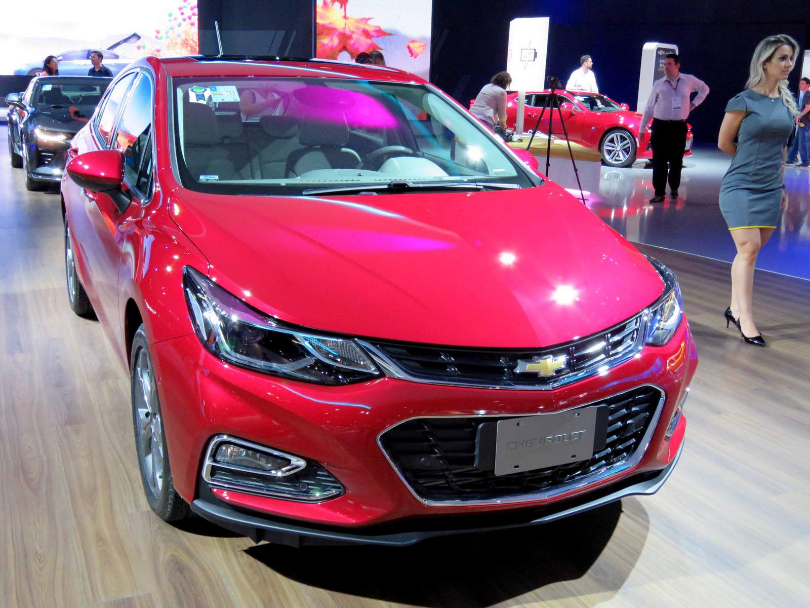Chevrolet Cruze Hatch 2017: preço, consumo, desempenho