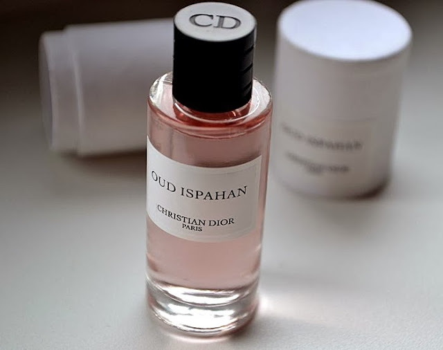 Parfüm Merakı Christian Dior Oud İspahan (2012)