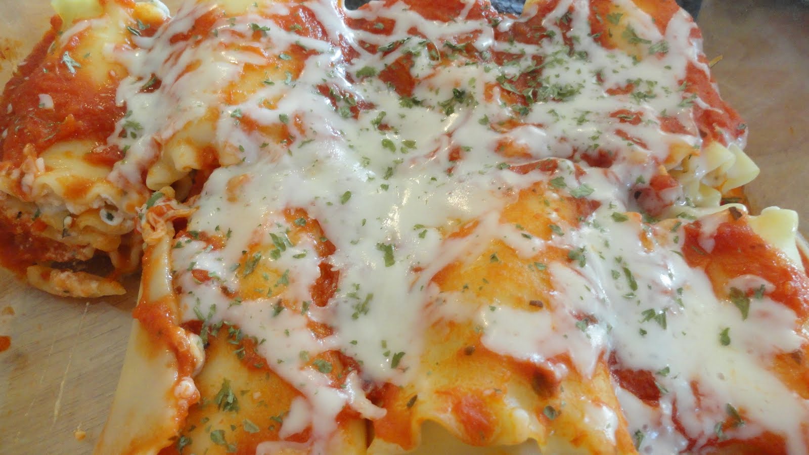 The OnCall Cook Pepperoni Lasagna Rollups