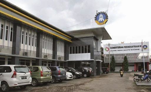 Perbedaan Model Atom Menurut Rutherford Dan Bohr Adalah - Seputar Model