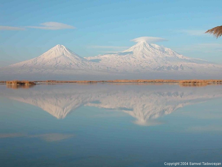EXPLORE THE WORLD The Beautiful Ararat Armenia; Image Gallery