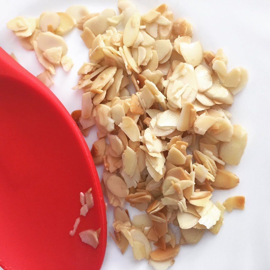 Pollo al limon con almendras