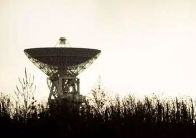 Ricevuto dallo Spazio un potente segnale radio: è Vita Extraterrestre?