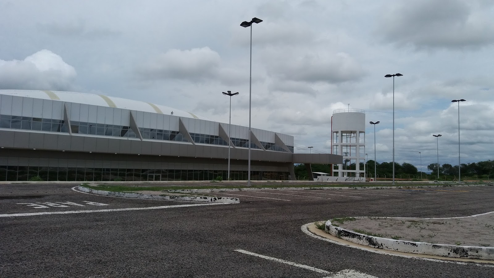Cidade Juá Aeroporto de São Raimundo Nonato PI como o nosso deveria ser!