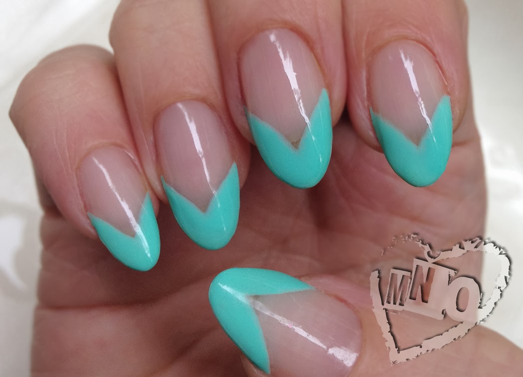 mno Simple French Pointy Nails