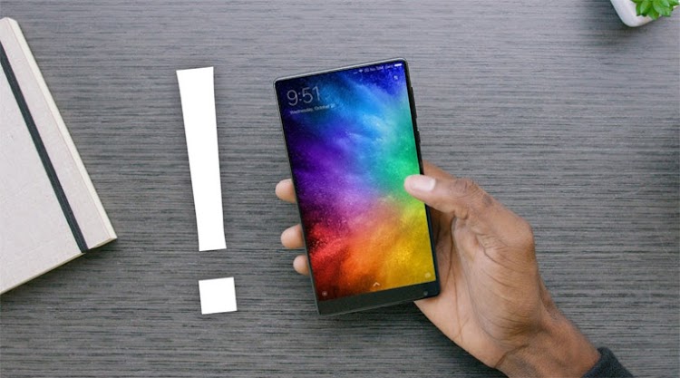 5 HP Android Terbaik Tanpa Bezel 5 HP Android Terbaik Tanpa Bezel