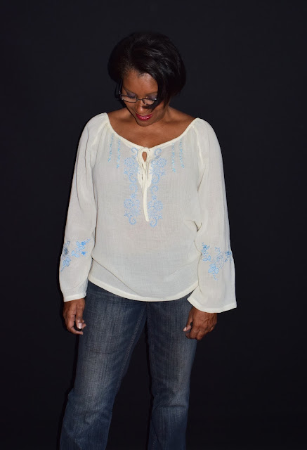 Sew-To-Fit by A.D. Lynn: DIY Embroidered Gauze Blouse- Simplicity 1162