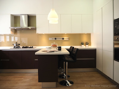 Modern Kitchen Design by Meridian Interior Design