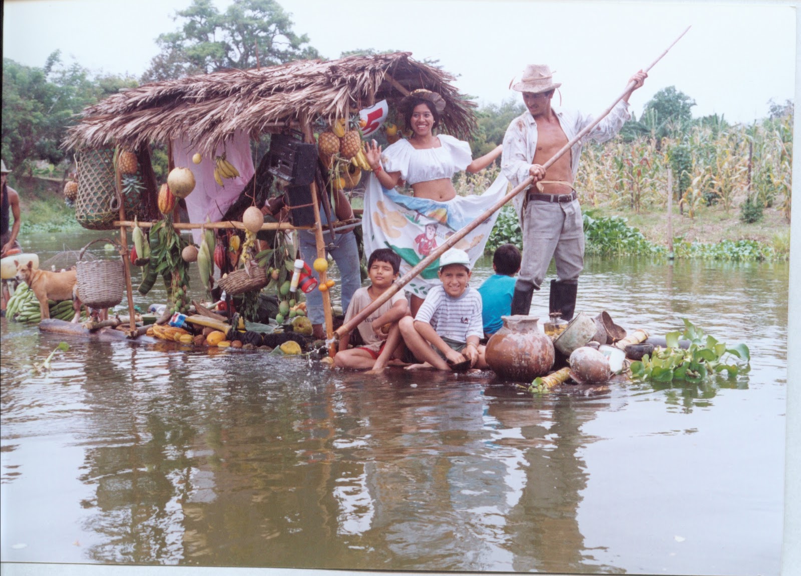 EL VIAJE DEL BALSERO El balsero revive.