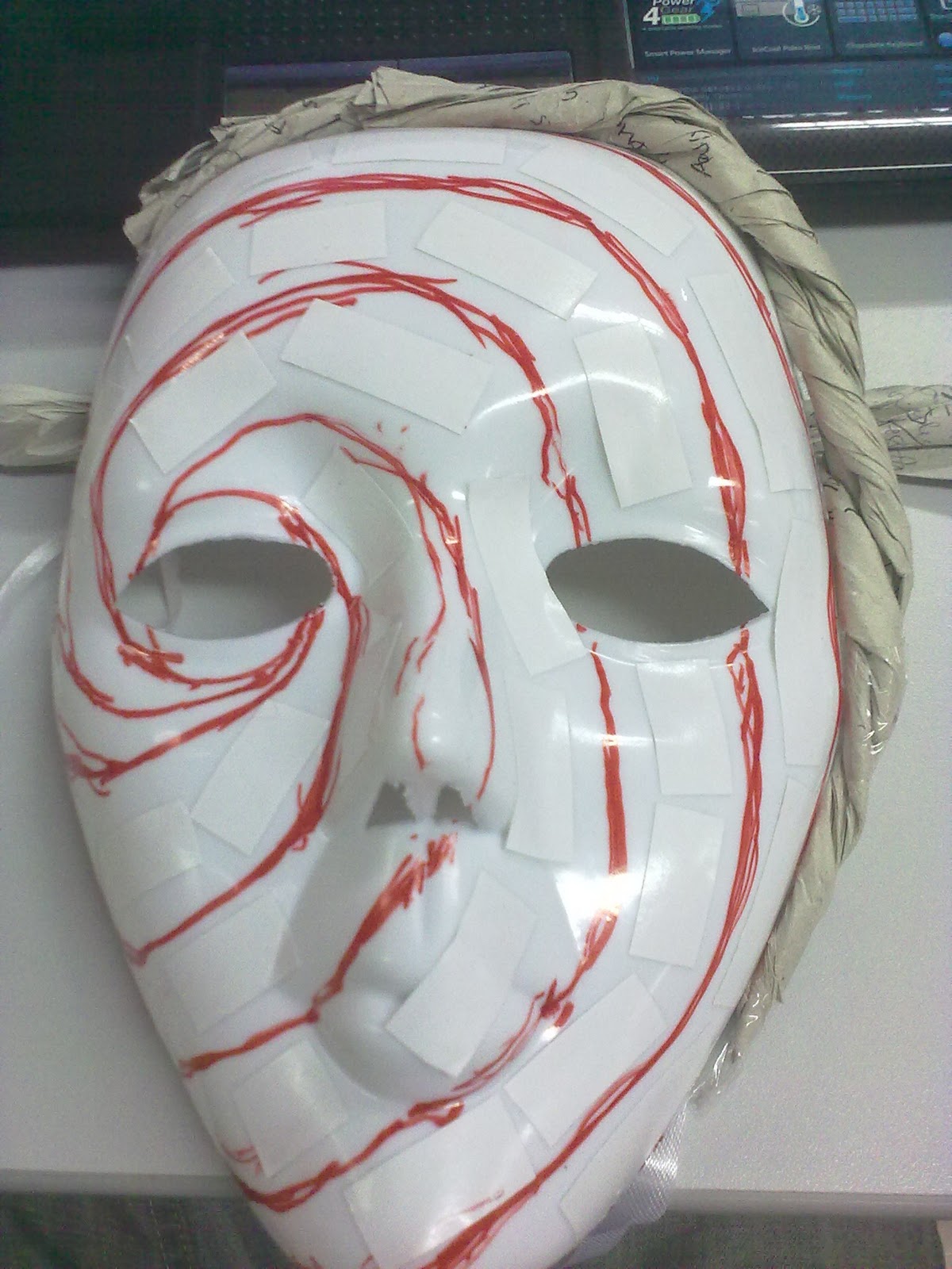 Tobi Mask Do it yourself the kick ass way! ^_^ Veni Vedi Vici