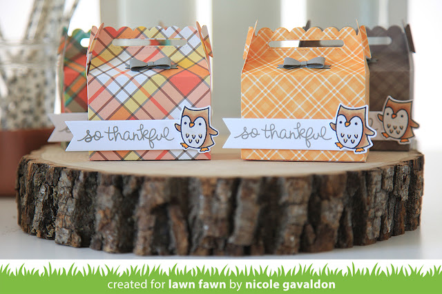 Lawn Fawn Scalloped Treat Box  ̹ ˻