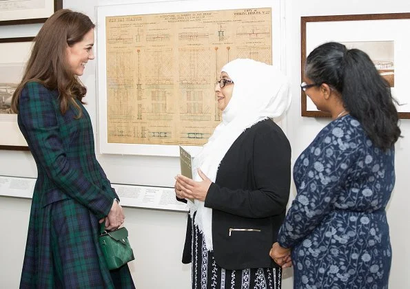 Kate Middleton wore McQueen coatdress, Kate carried a green Manu Atelier bag