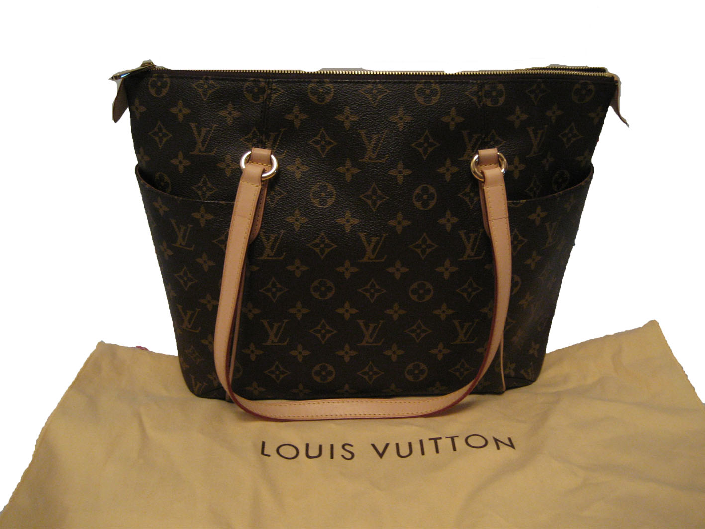 The odds are good...: recent purchase: louis vuitton totally MM in monogram + what&#39;s in my bag