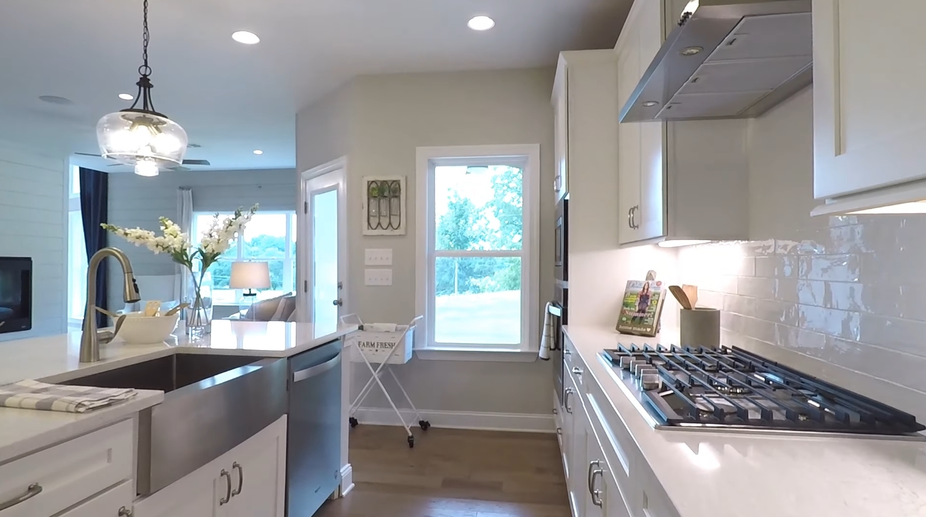 Interior Design Tour vs. INSIDE TOLL BROTHERS DECORATED 5 BDRM MODEL HOME N. OF ATLANTA - BP $414,900
