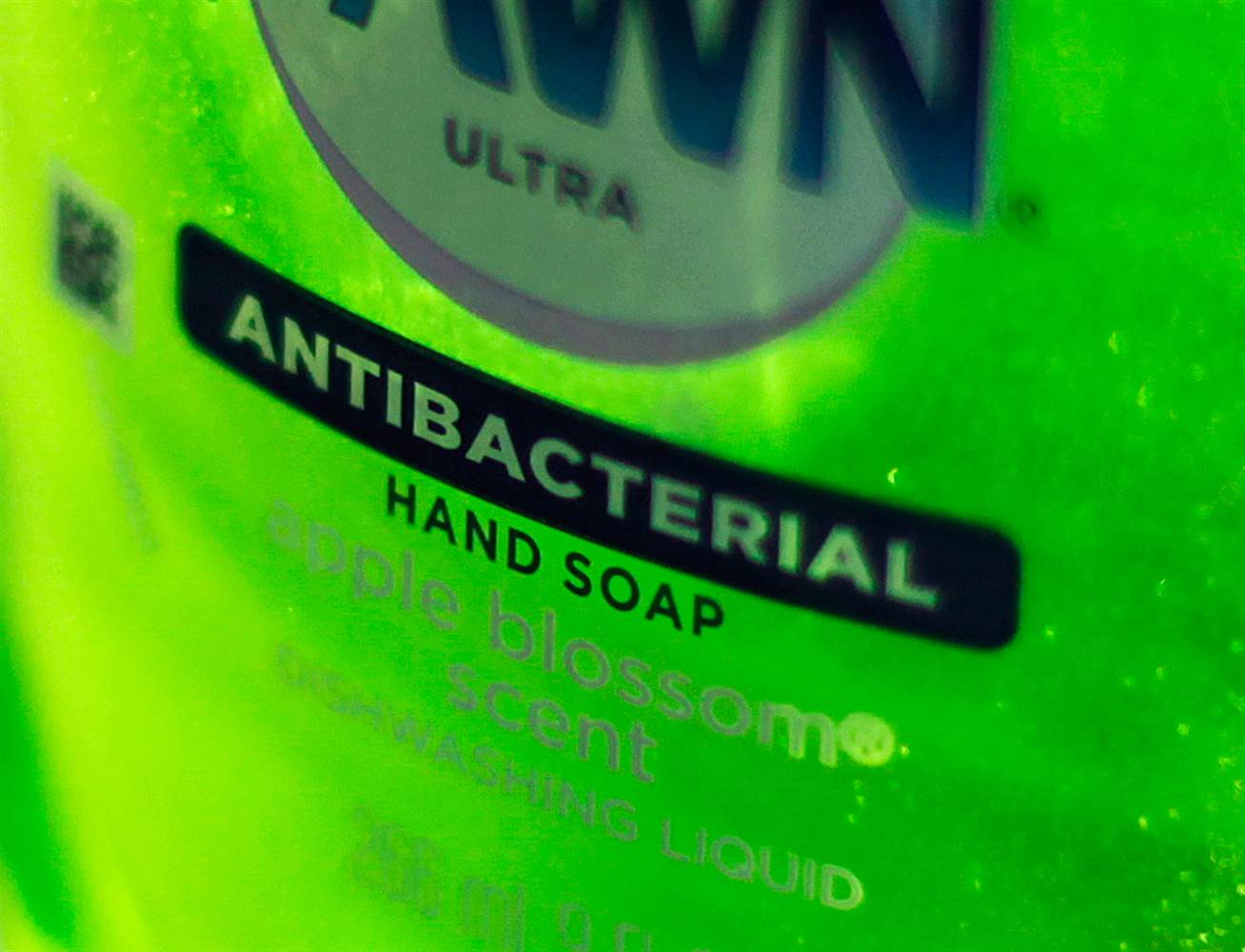 FDA bans common ingredients in antibacterial soaps and body washes