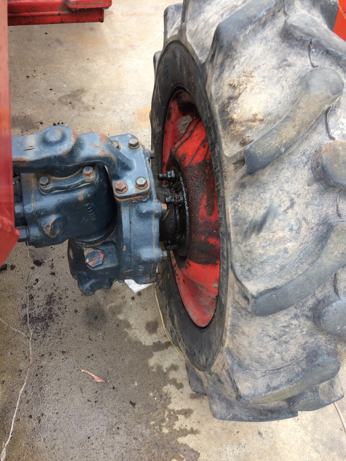 4x4 Tractor Kubota Front Axle Parts Heat exchanger spare parts