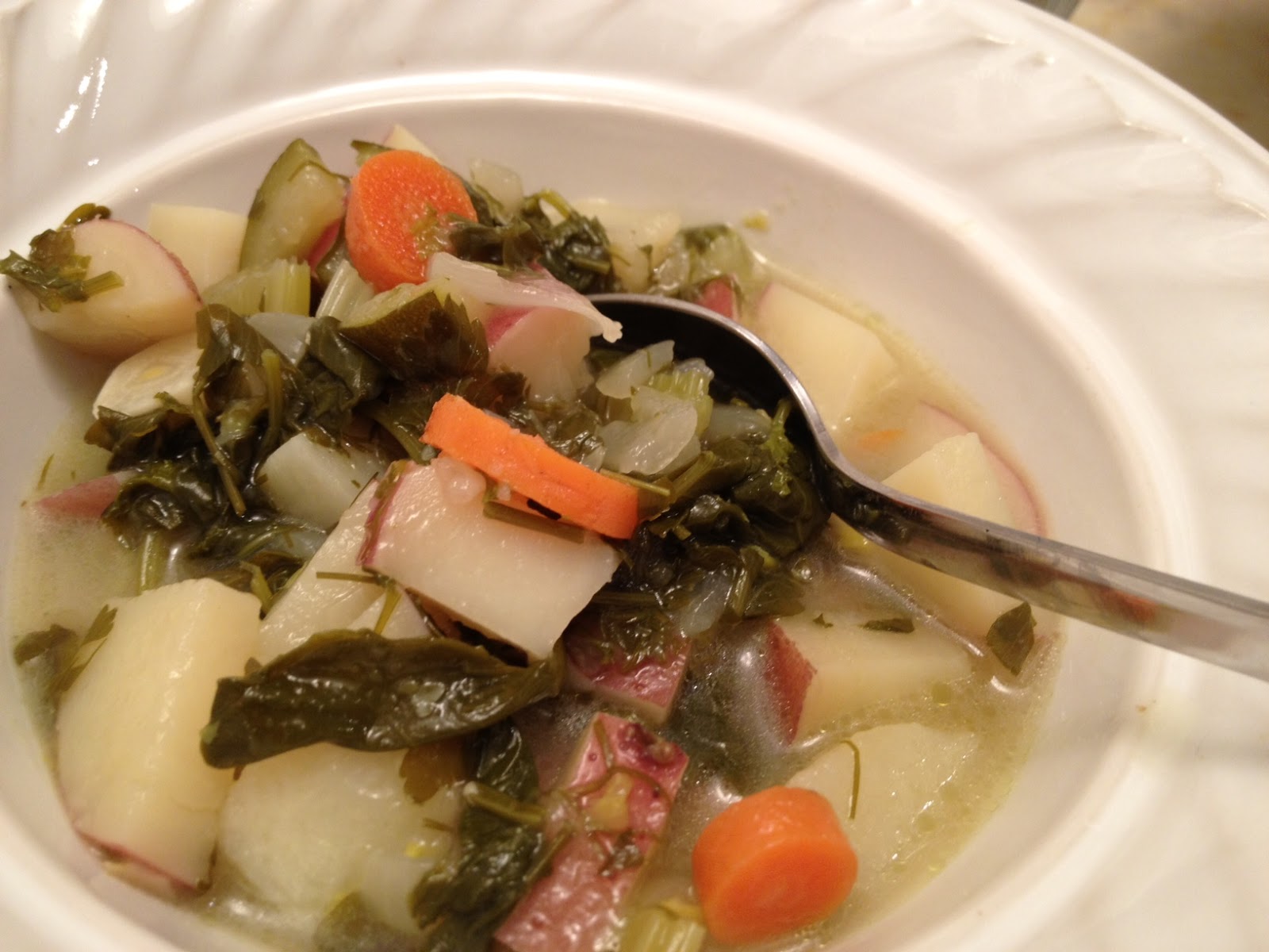 The Full Plate Blog kale and new potato soup