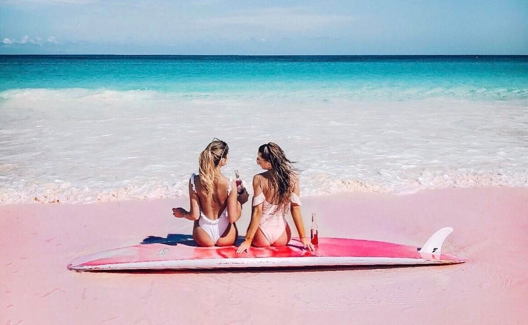 Pink Beach, Attraction in Lombok with its Uniqueness and Beauty |  INDEPHEDIA.com