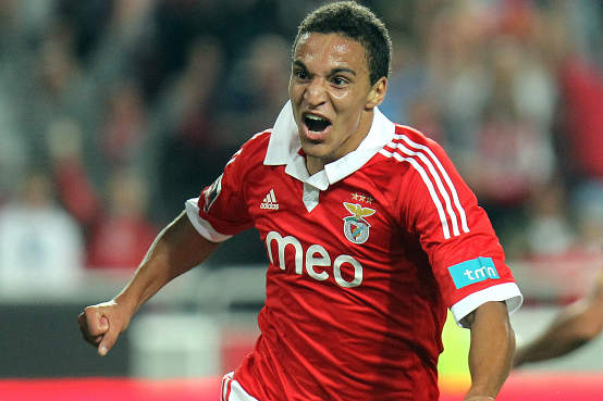 Todos gostariam que Rafa ficasse no Benfica, mas temos de respeitar