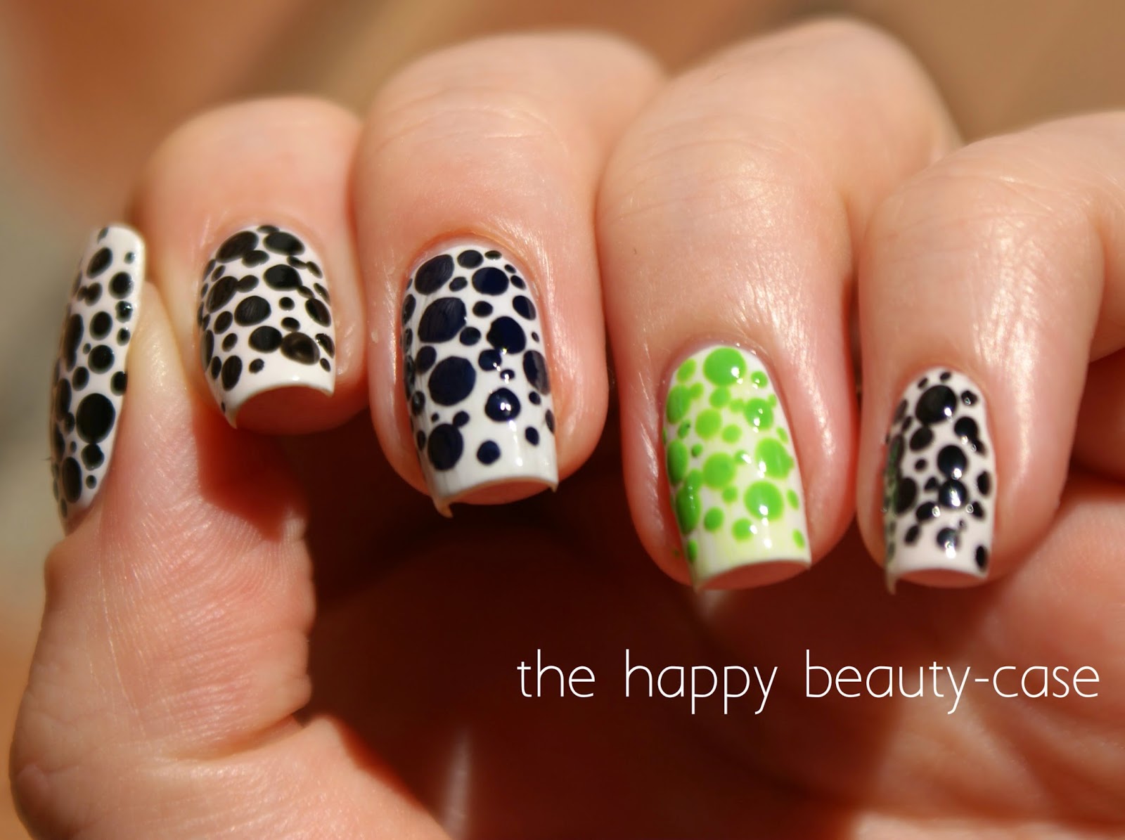 The Happy Beauty Case: [Pattern Wednesday]#7 Dalmatian's spots