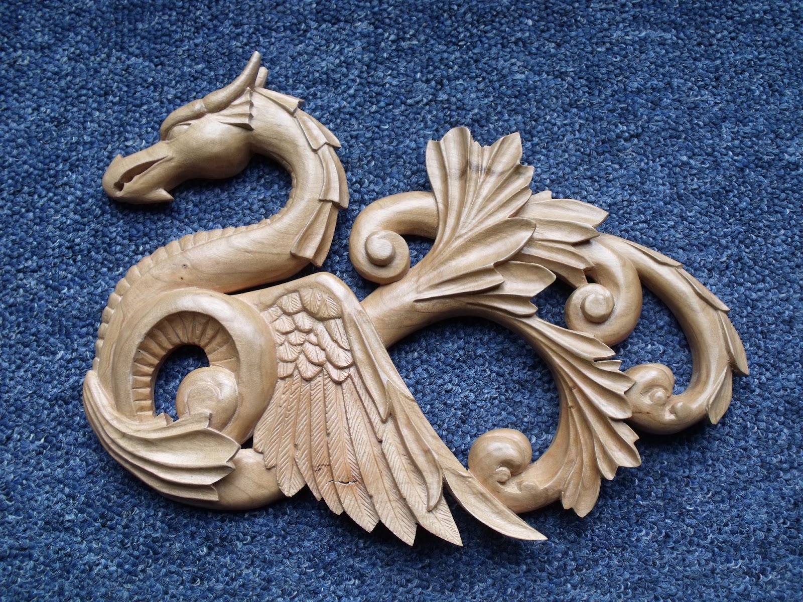 Duanes Carvings Dragons