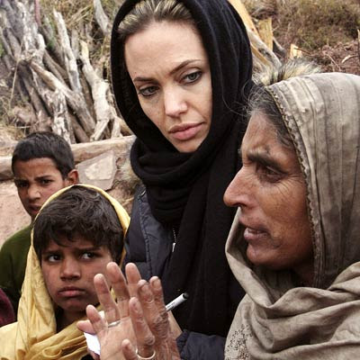 davebrussel: Angelina Jolie&rsquo;s humanitarian wokrs