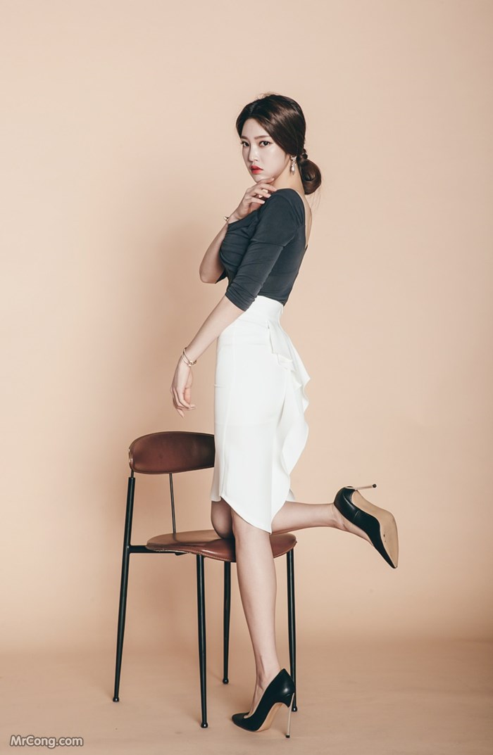 Beautiful Park Jung Yoon in a fashion photo shoot in March 2017 (775 photos) photo 18-10