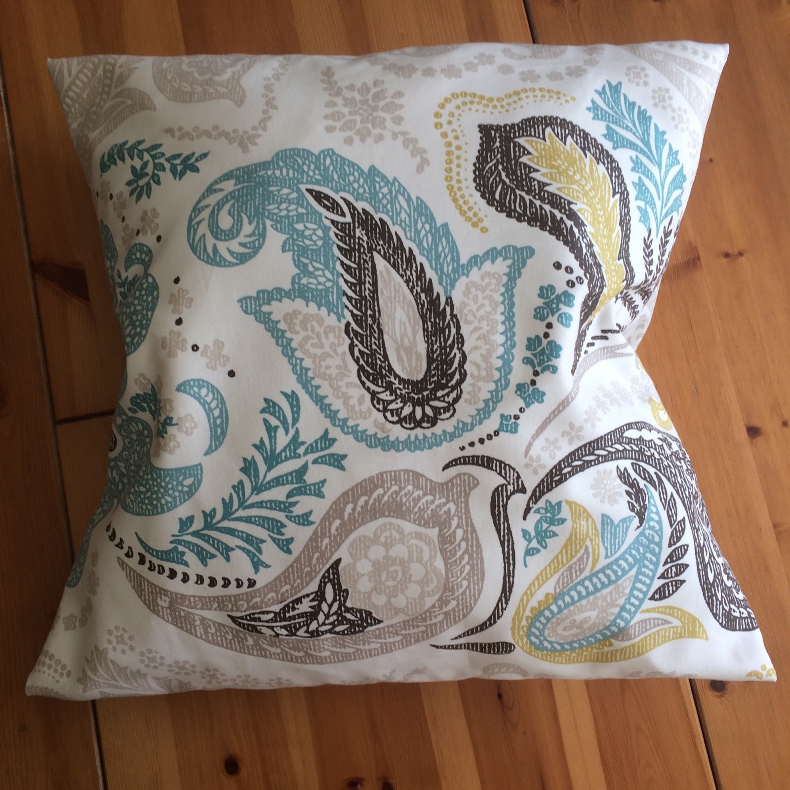 How to make your own cushion Cushion Cover Tutorial