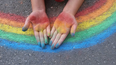 ESTE VACANȚĂ! CE NE JUCĂM?