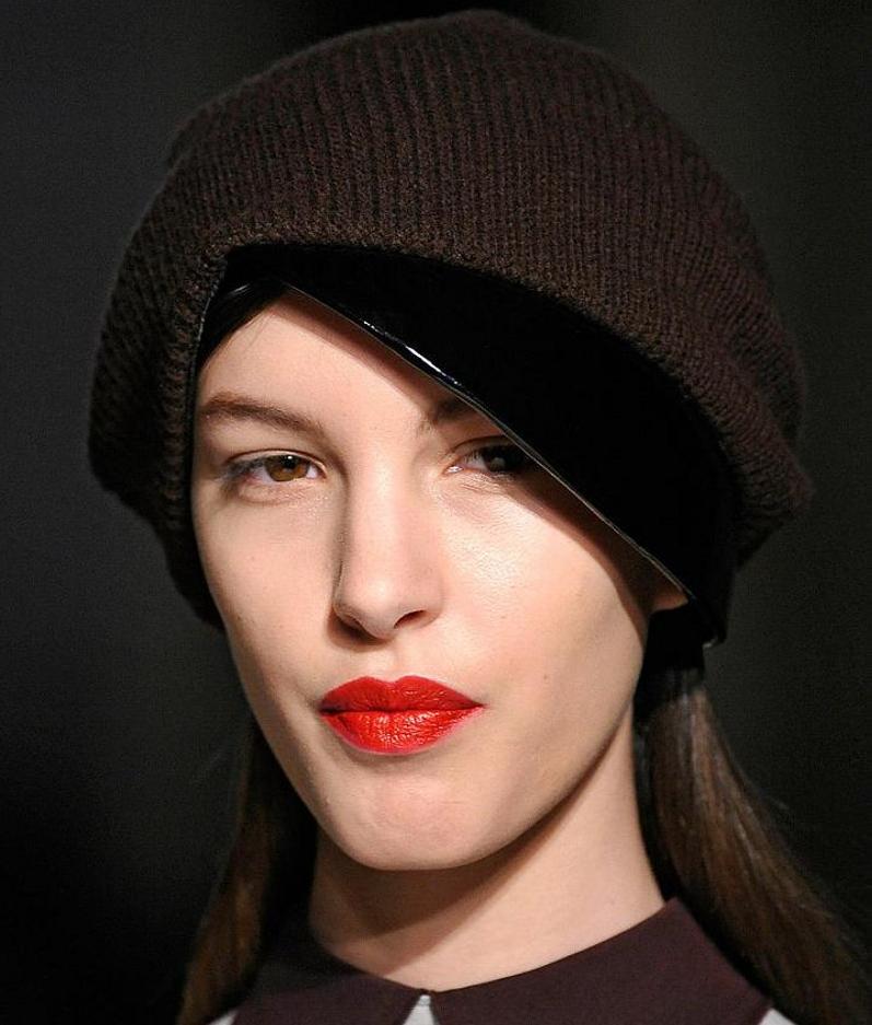 Fashion & Lifestyle: Hats & Caps Trends... Fall 2012 Womenswear