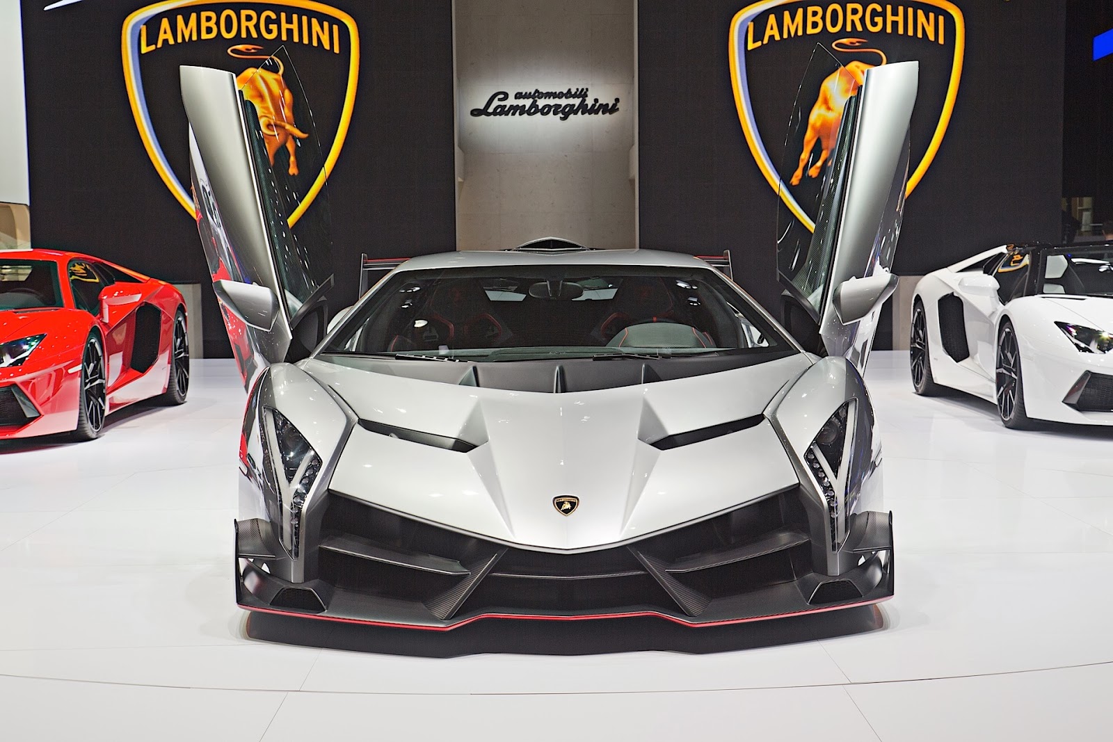 Gambar Gambar Mobil Lamborghini Paling Terbaru Dan Rilis Di Tahun