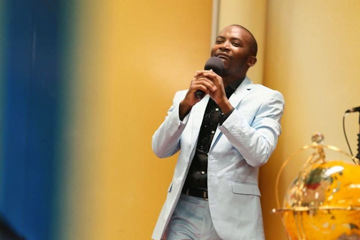 Gospel musician Mathias Mhere is in our midst for the powerful Sunday service