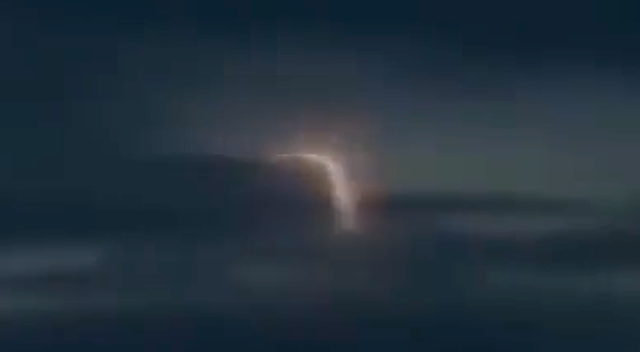 UFO News ~ Giant Glowing Worm flys Through Sky To Enter UFO, Chile plus MORE Worm%252C%2Bdrone%252C%2Blight%2Bbeing%252C%2BRussia%252C%2BUSA%252C%2BAmerica%252C%2Bpolitics%252C%2BUnited%2BNations%252C%2BUFO%252C%2BUFOs%252C%2Bsighting%252C%2Bsightings%252C%2Bnews%252C%2BET%252C%2Baliens%252C%2Bradar%252C%2B2018%252C%2Bfeb%252C%2Bscott%2Bc%2Bwaring21