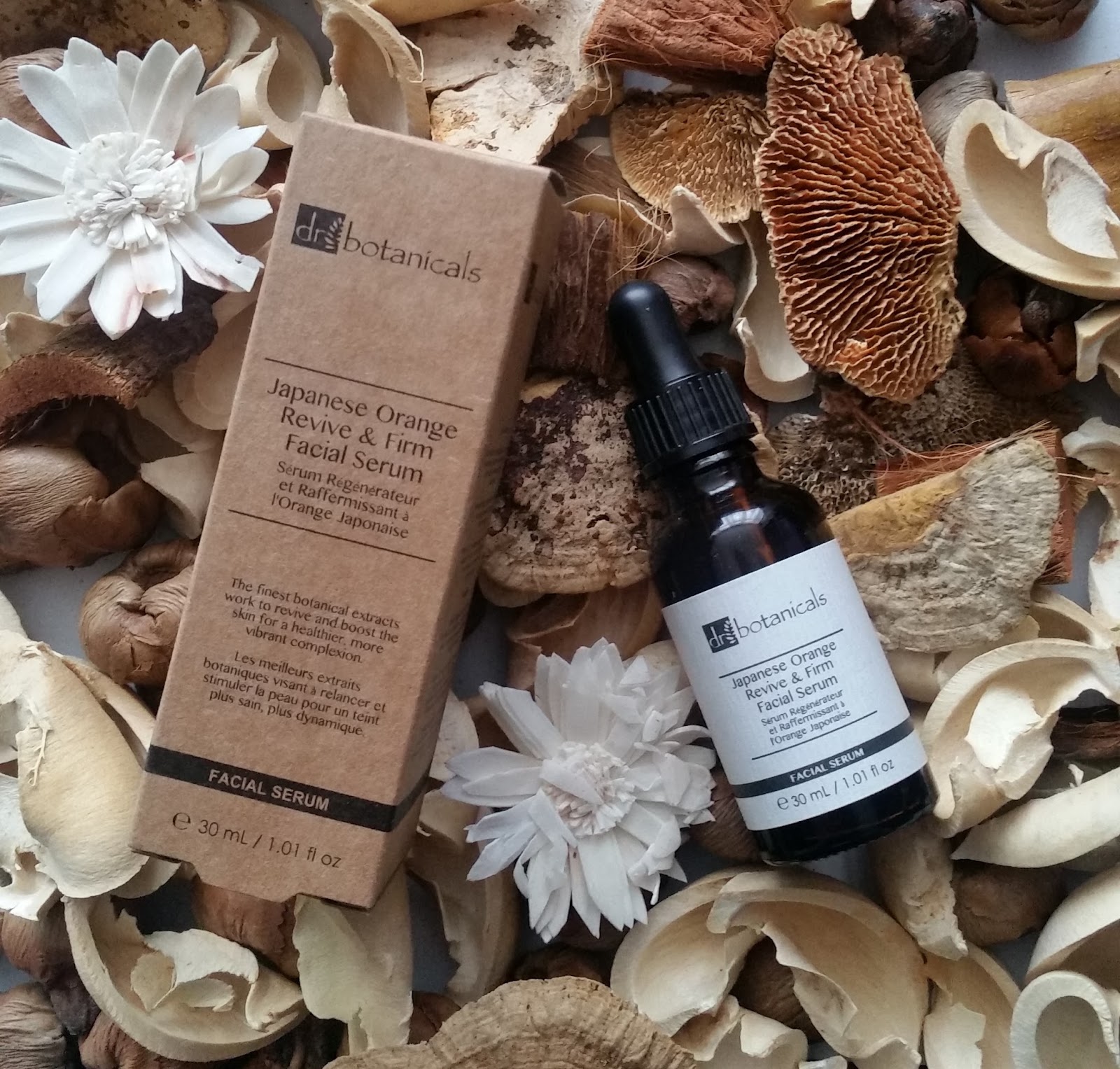 Dr Botanicals Japanese Orange Revive & Firm Facial Serum. Blonde Male