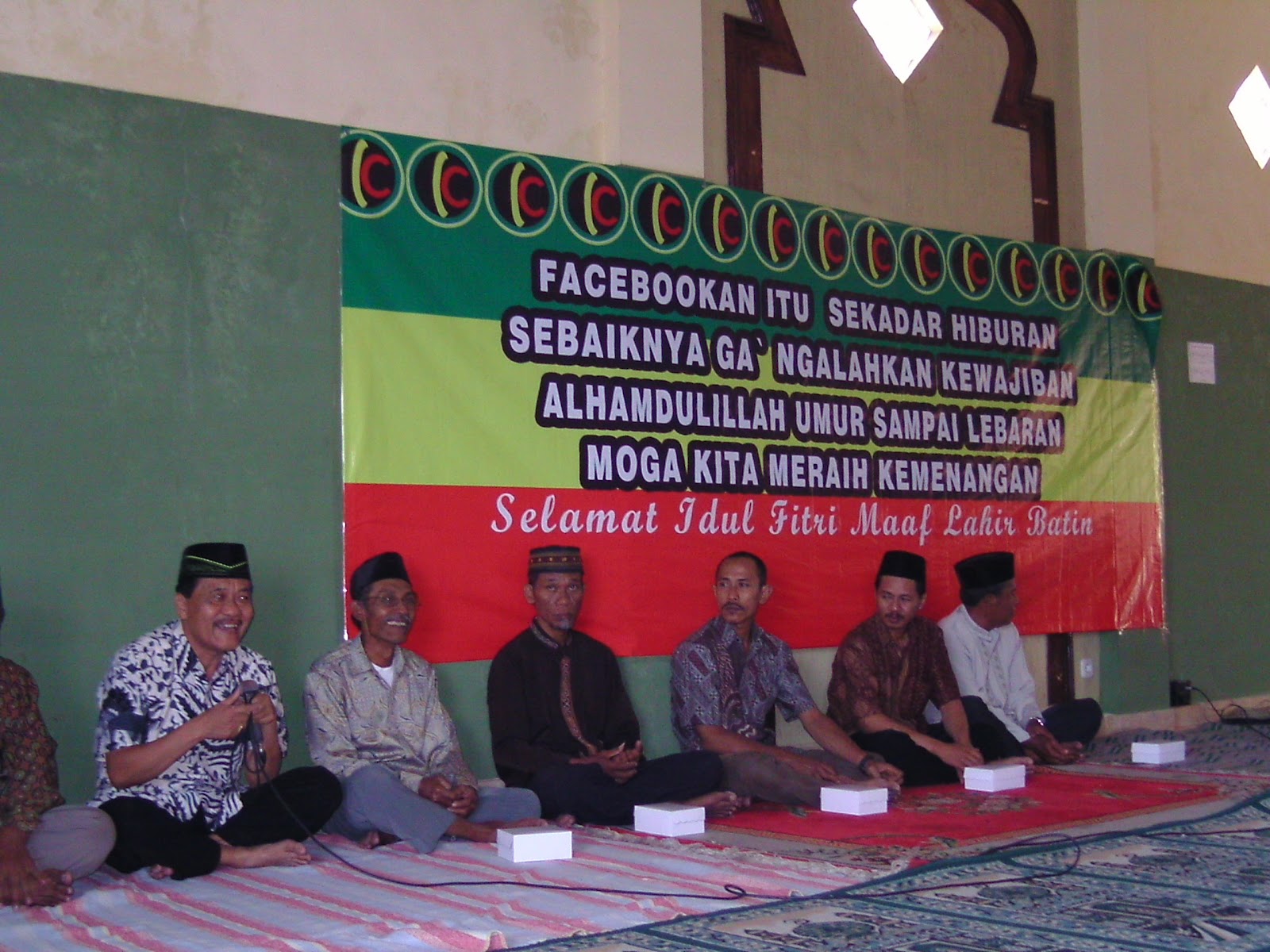 Medayu Utara XVII RT.01 RW.XIII Halal bi halal Warga