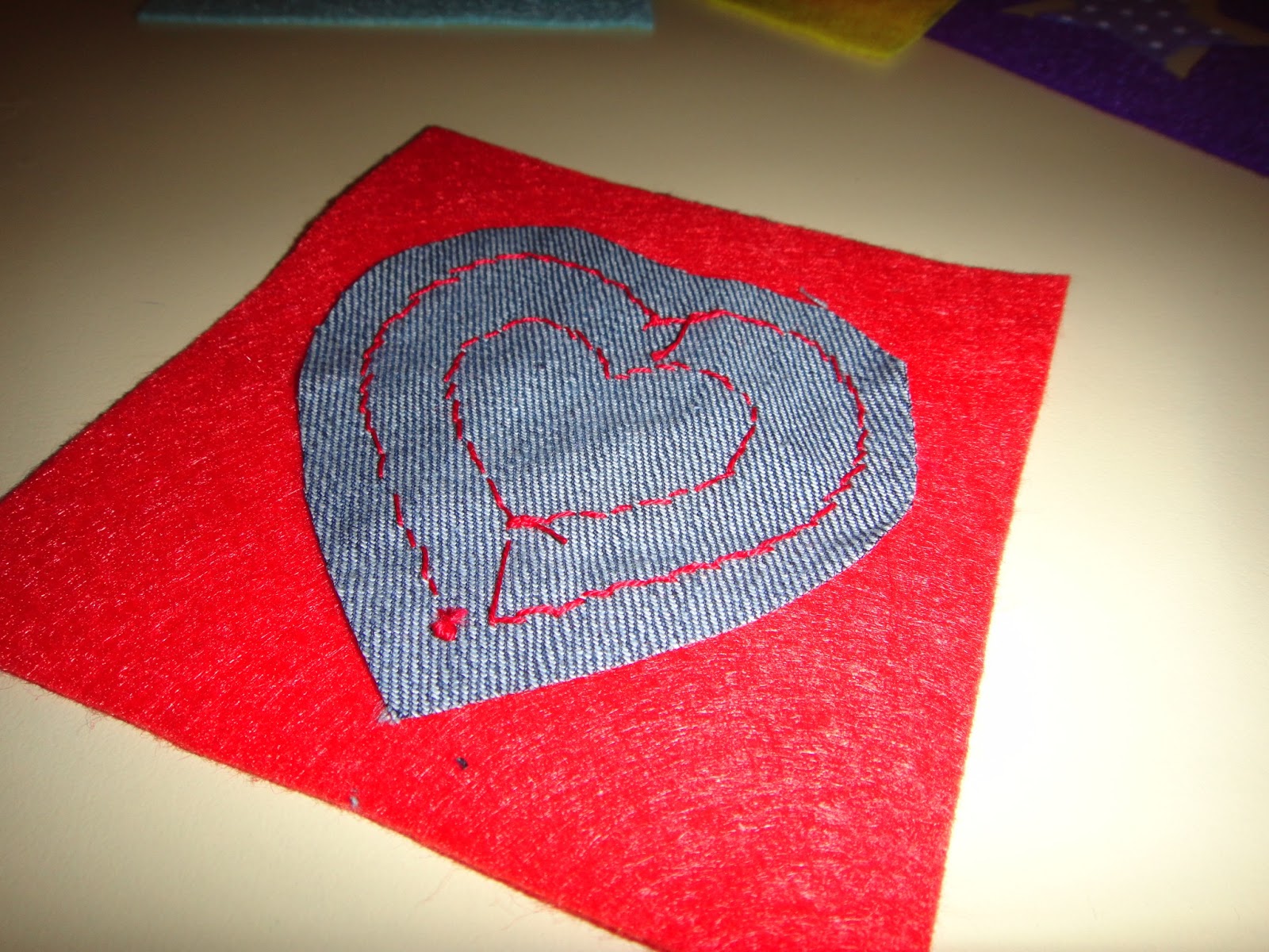 El taller de Naidú: Cubo de texturas.